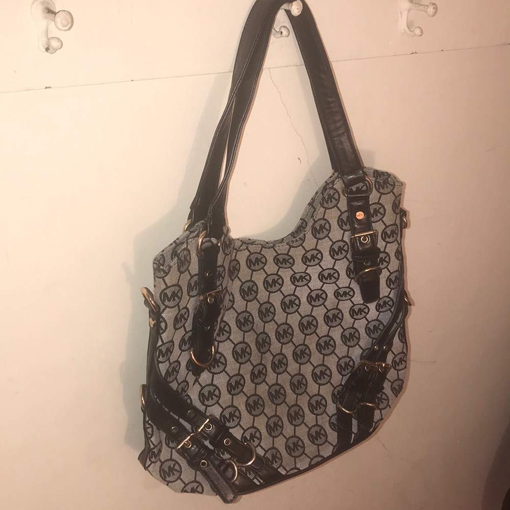 Heavy Duty Michael Kors Purse!
